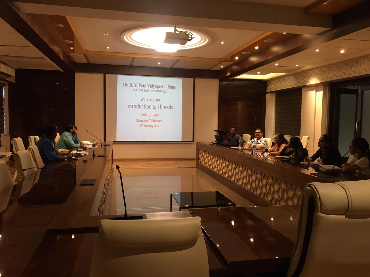 Introduction to Threads in Dr. D Y Patil